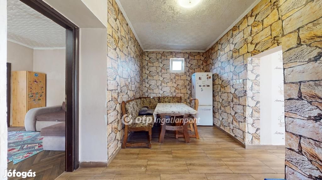 90 nm-es ház eladó Ibrány