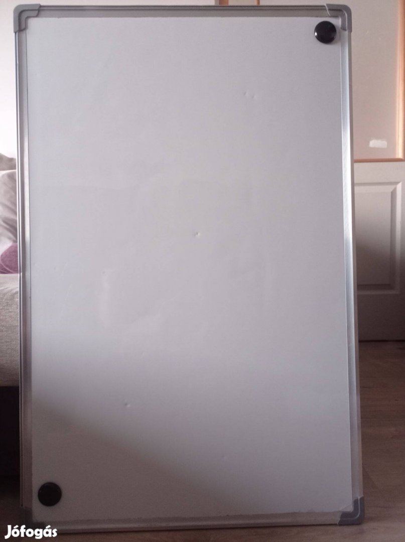 90x60cm mágnestábla