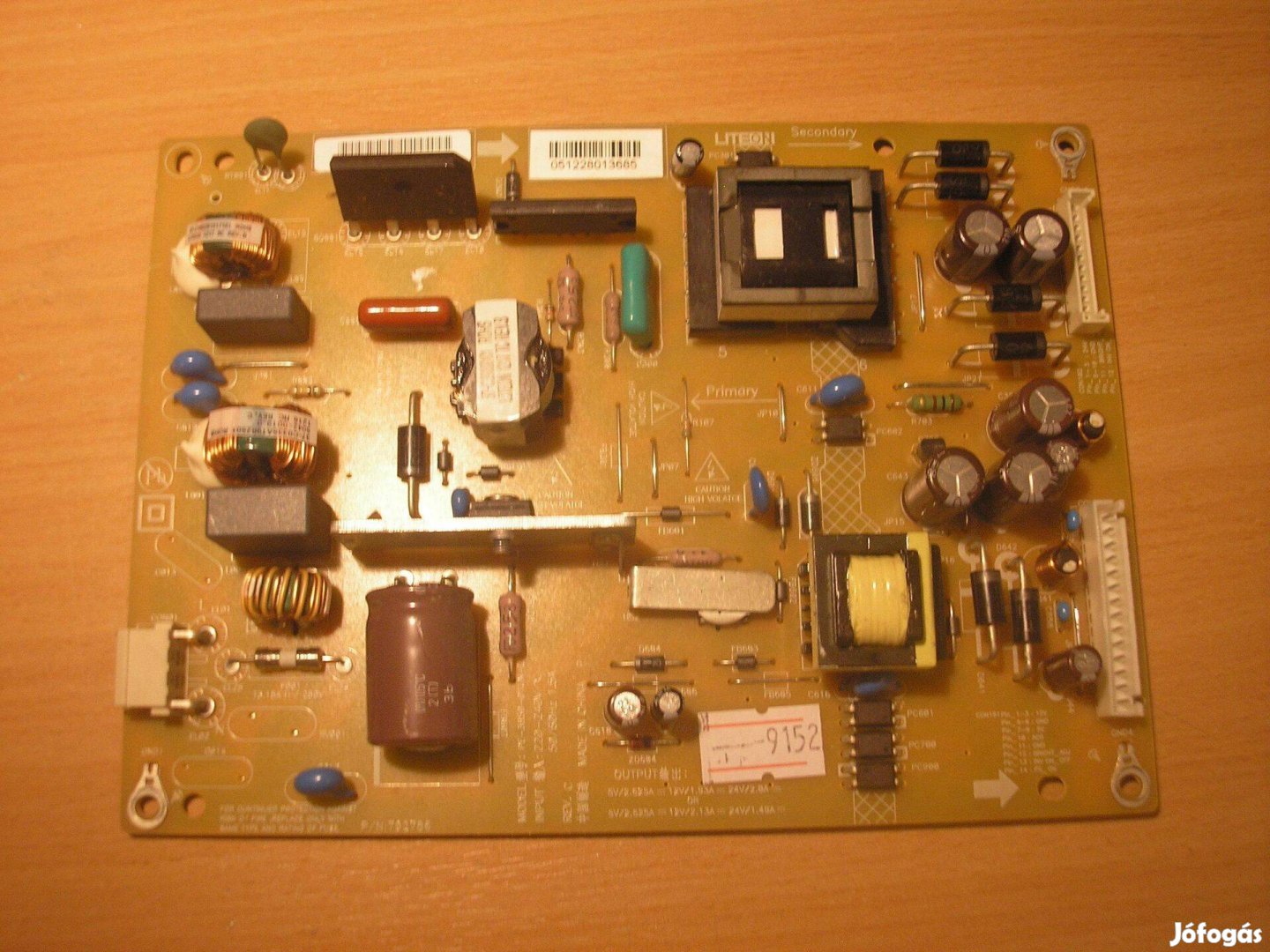 9152 Toshiba 32HL933G tápegység PE-3850-01UN-LF REV.C