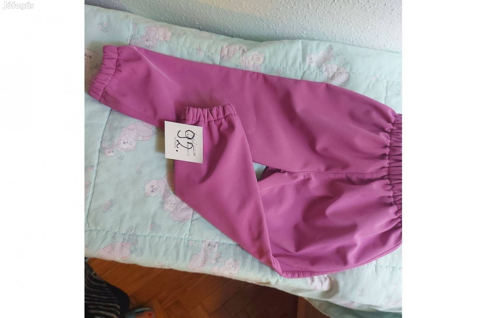 92-es méretű softshell anyagú nadrág kislánynak
