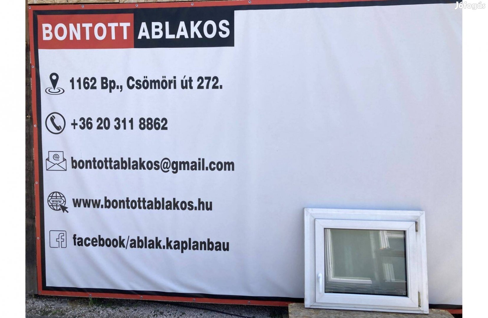 92x76,5 cm méretű bontott műanyag egyszárnyas bukó-nyíló ablak