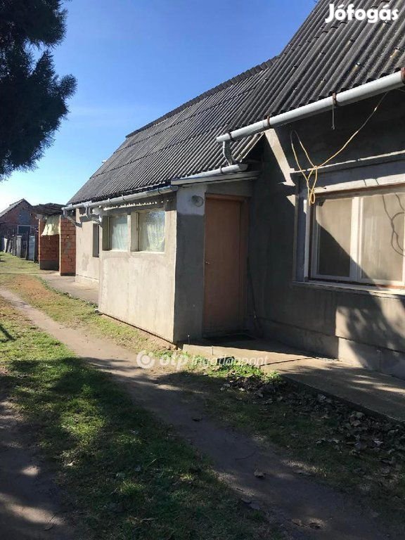 93 nm-es ház eladó Pilis