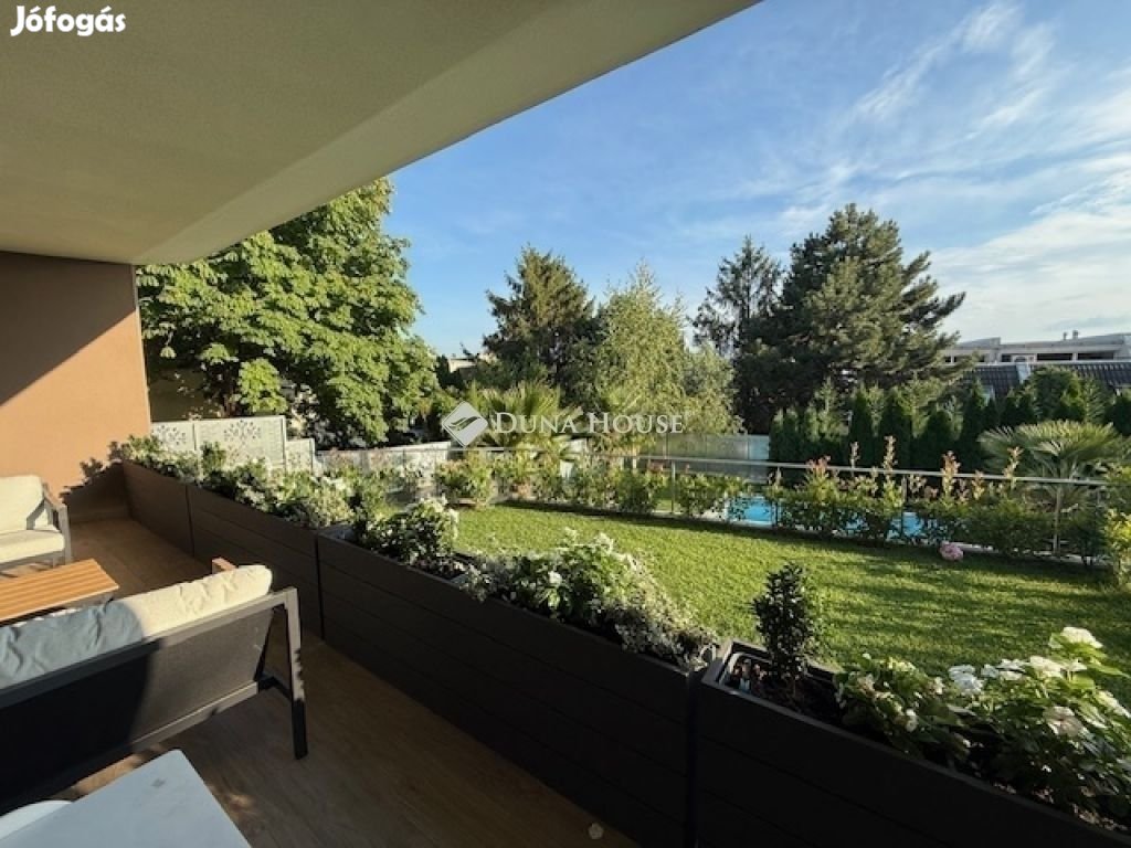 93 nm-es lakás eladó Pécs