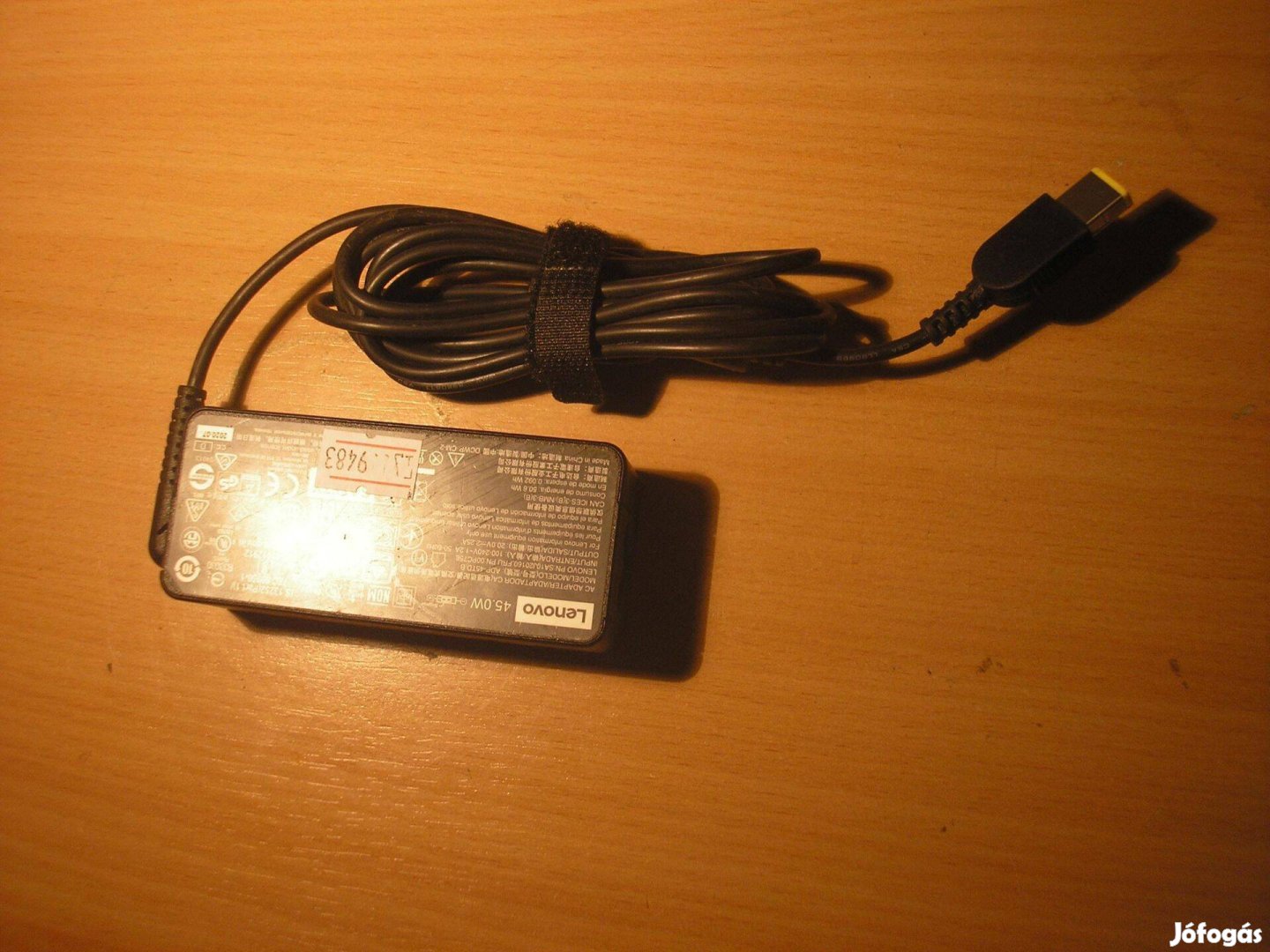 9483 Lenovo 20V 2.25A 45W szögletes laptop notebook töltő