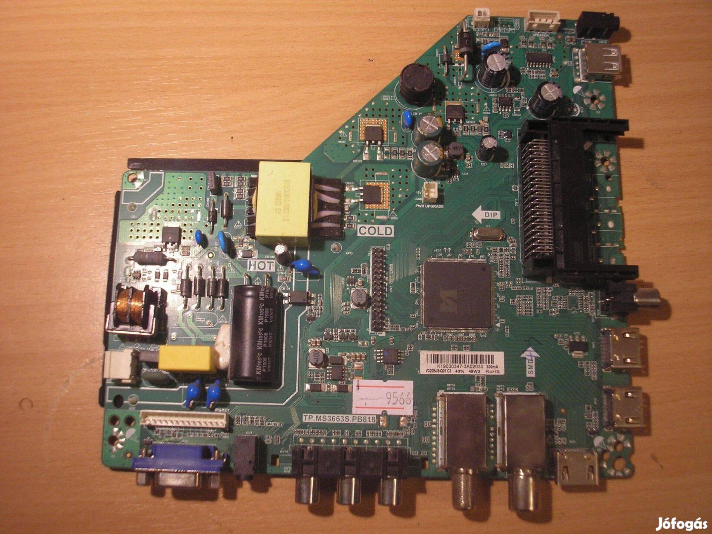 9566 dyras mainboard TP.MS3663S.PB818 V320BJ8-Q01 C1