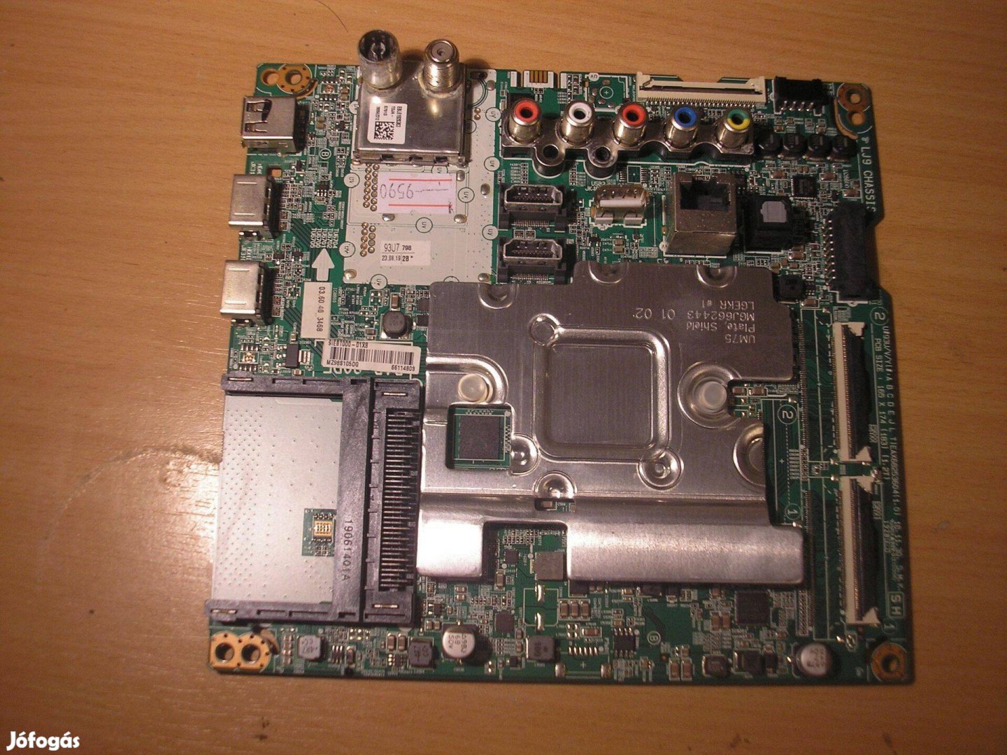 9590 LG 49SM8200PLA mainboard EAX68253604 (1.0) 9Iebt000-01X8 MZ98S105