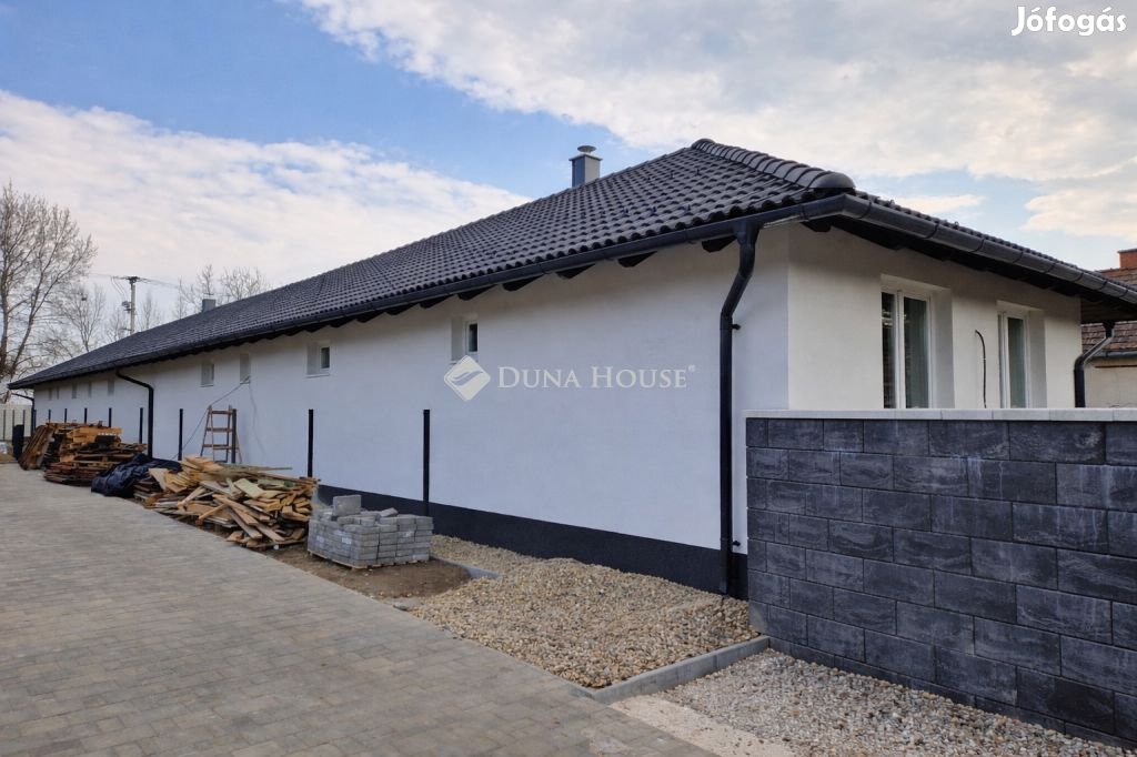 95 nm-es ház eladó Üllő