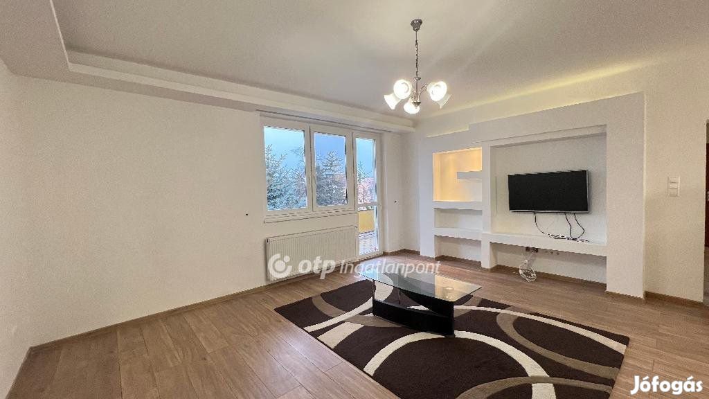 95 nm-es lakás eladó Debrecen