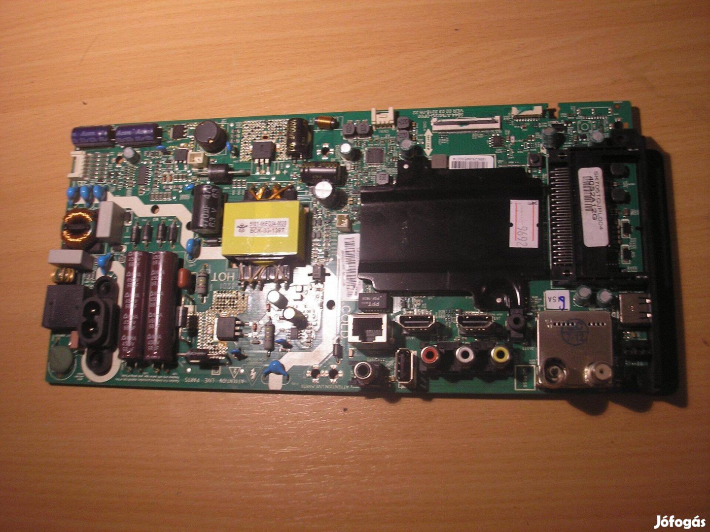 9692 Coocaa 40S2A12G mainboard 5844-A7M22G-0P00 VER 00.03
