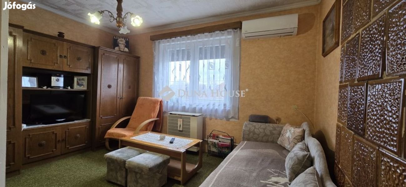 97m2, 4 szoba, vállalkozásra is alkalmas, hitelezhető