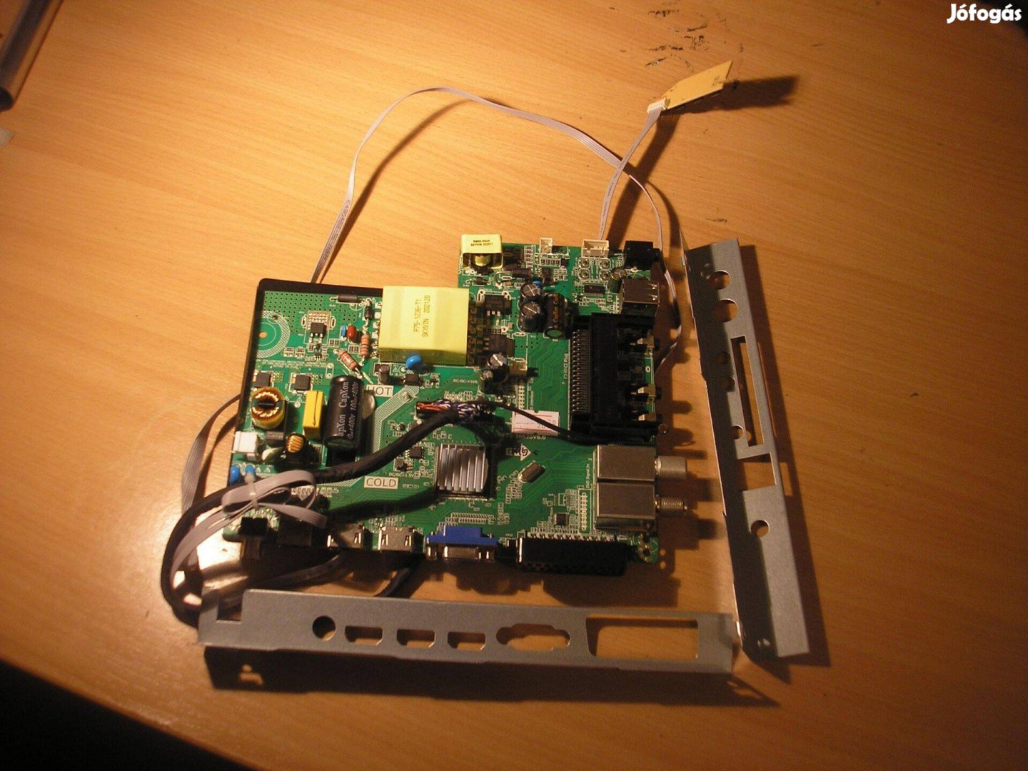 9878 Starlight 40Slta2000F mainboard P75-3663SV6.0