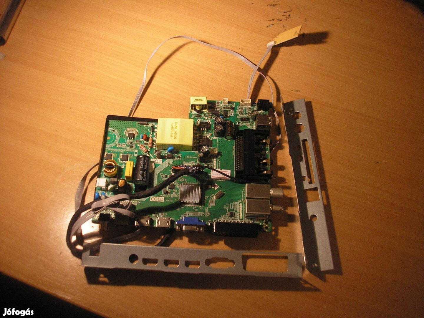 9878 Starlight 40Slta2000F mainboard P75-3663SV6.0