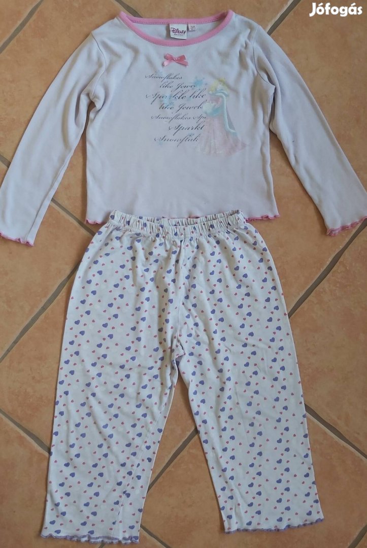 98-104-es használt állapotú pizsama 
