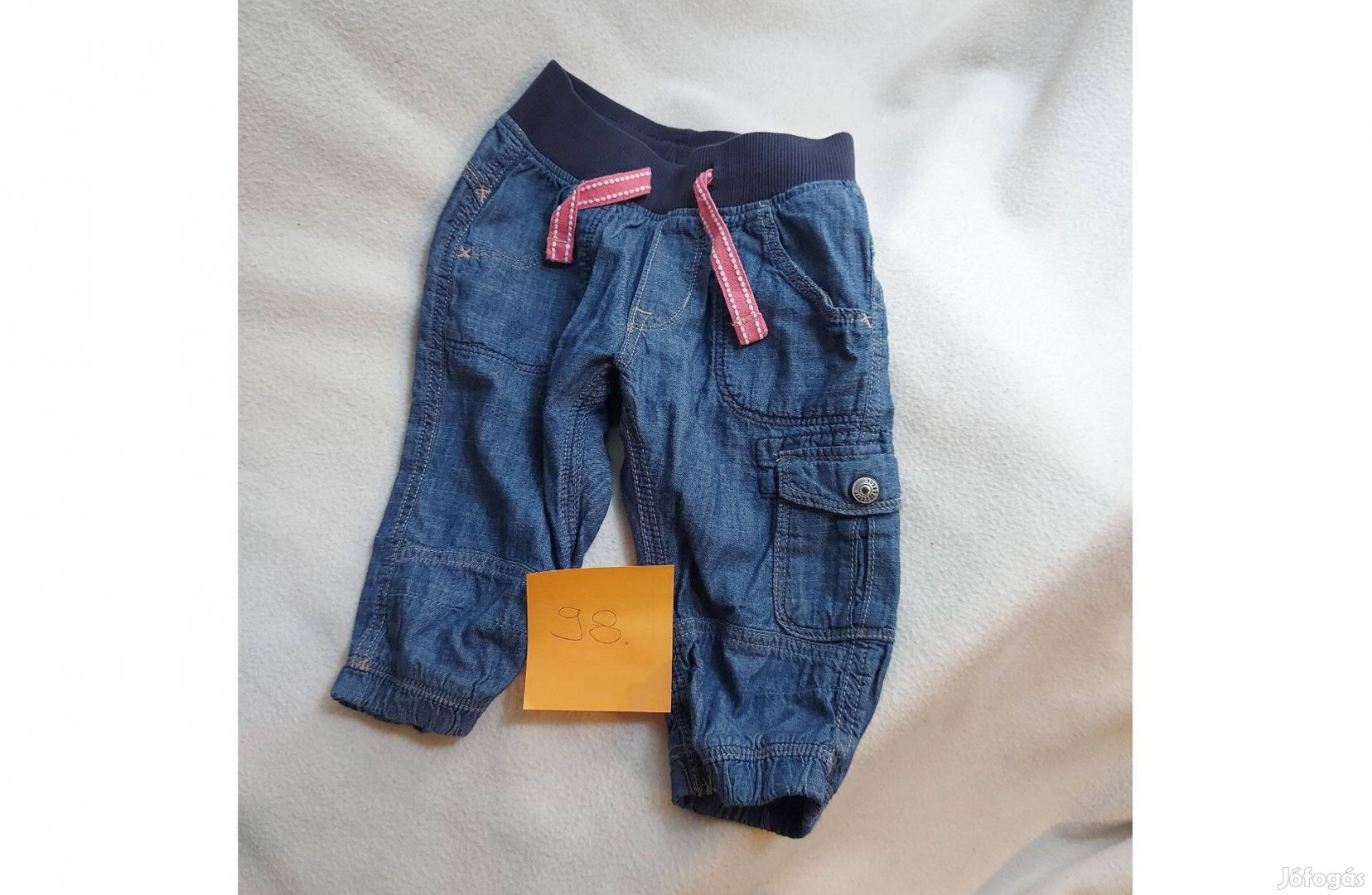 98-as méretű kislány farmer nadrág HM lábközépig érő