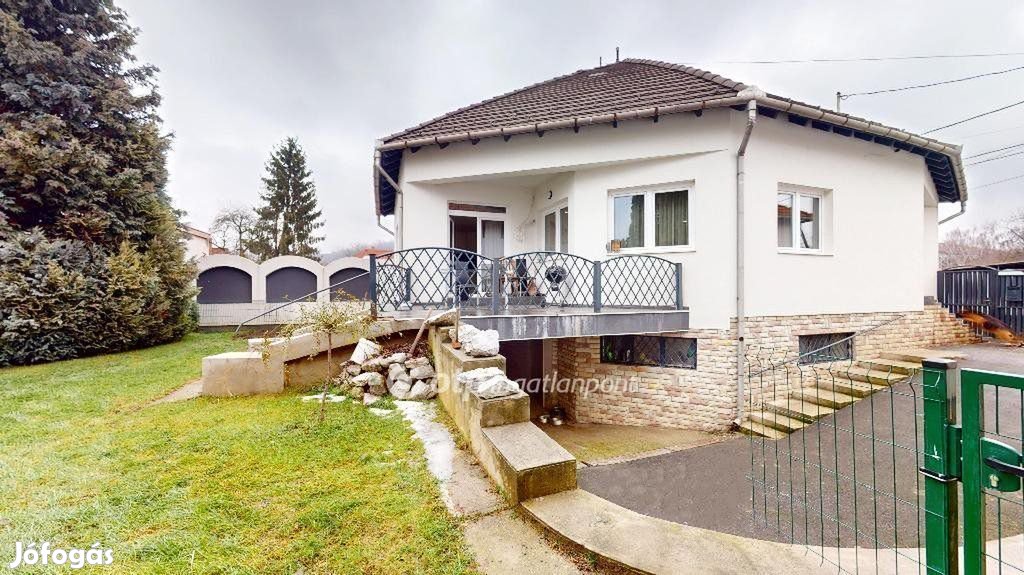 98 nm-es ház eladó Miskolc