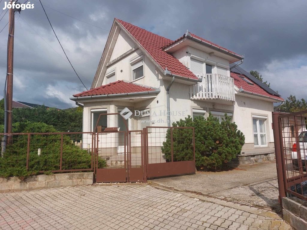98 nm-es ház eladó Pécs