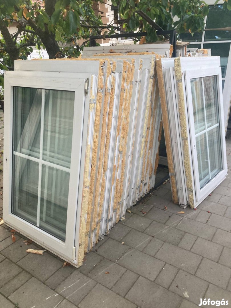 98x118 bontott műanyag ablakok eladók!!