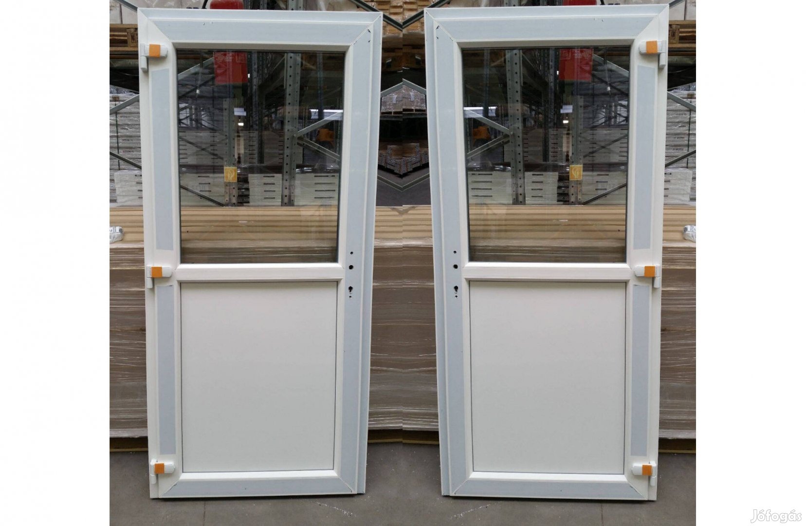 98x208 cm Félig üvegezett hőszigetelt bejárati ajtó ingyen