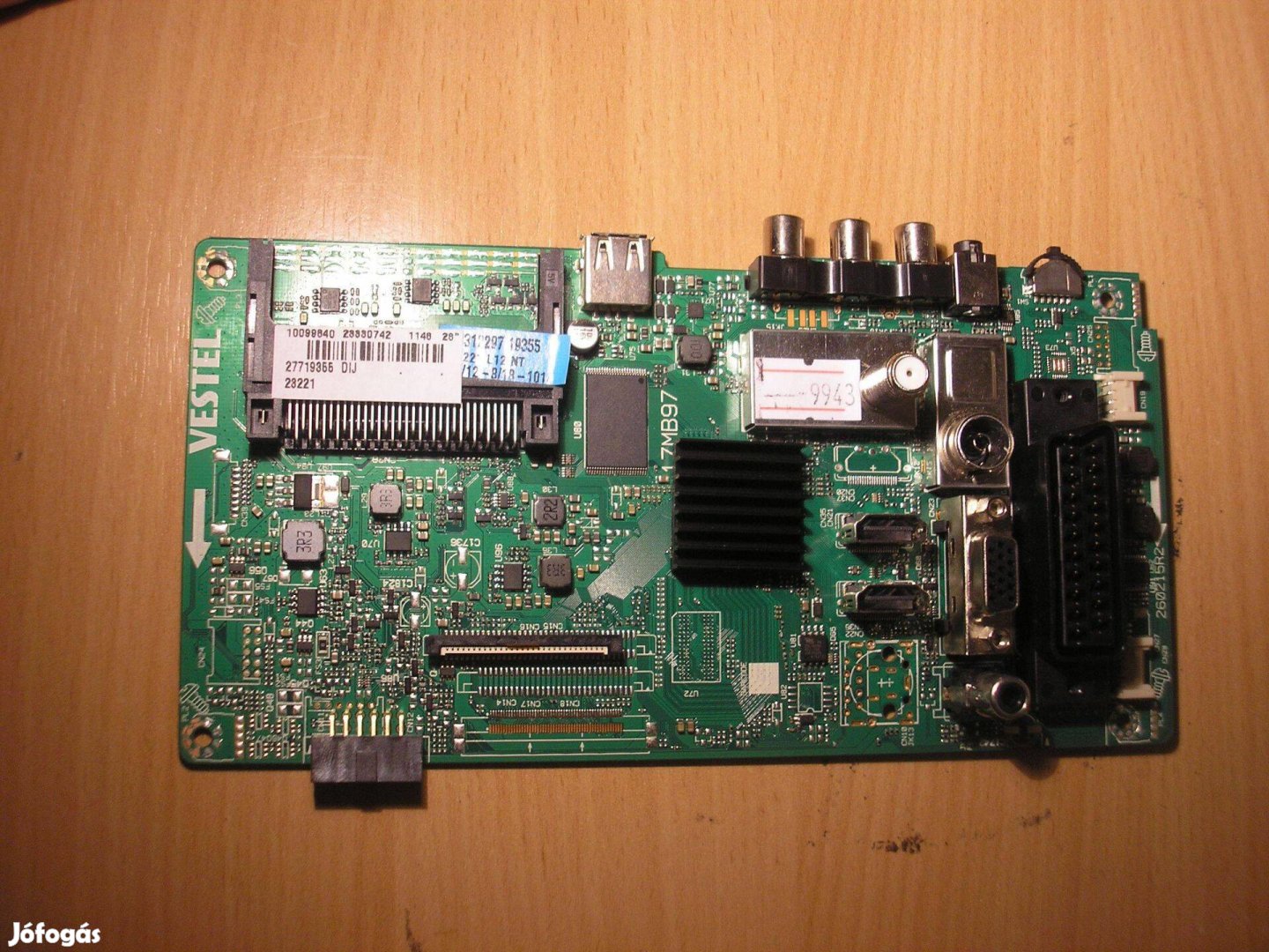 9943 Vestel Nabo 28 LV4000 mainboard 17MB967