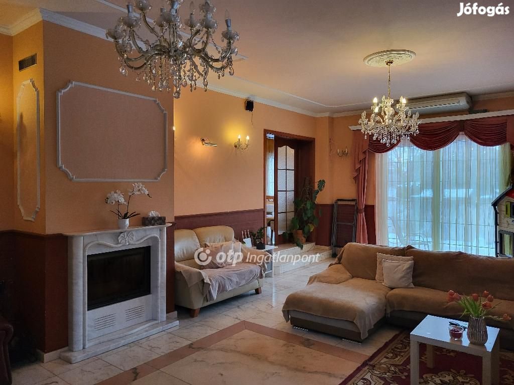 994 nm-es ház eladó Siófok