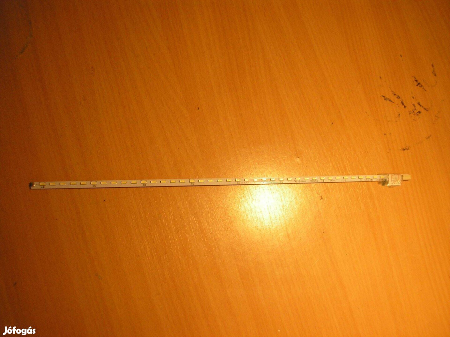 9976 Nabo 24 LV4000 Vestel 24 LED háttérfény 17Elb24NER1