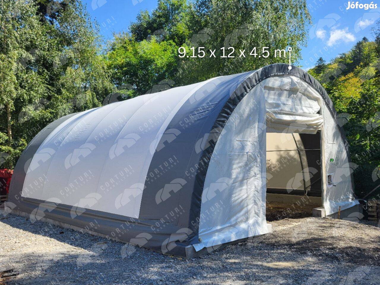 9,15 x 12 m raktársátor csörlős kapuval
