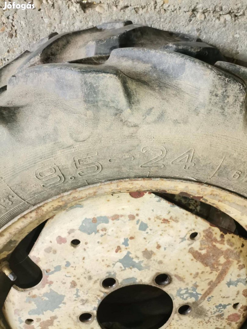 9, 5x24 traktor gumik Warchalowski felniken eladók vagy cserélhetők