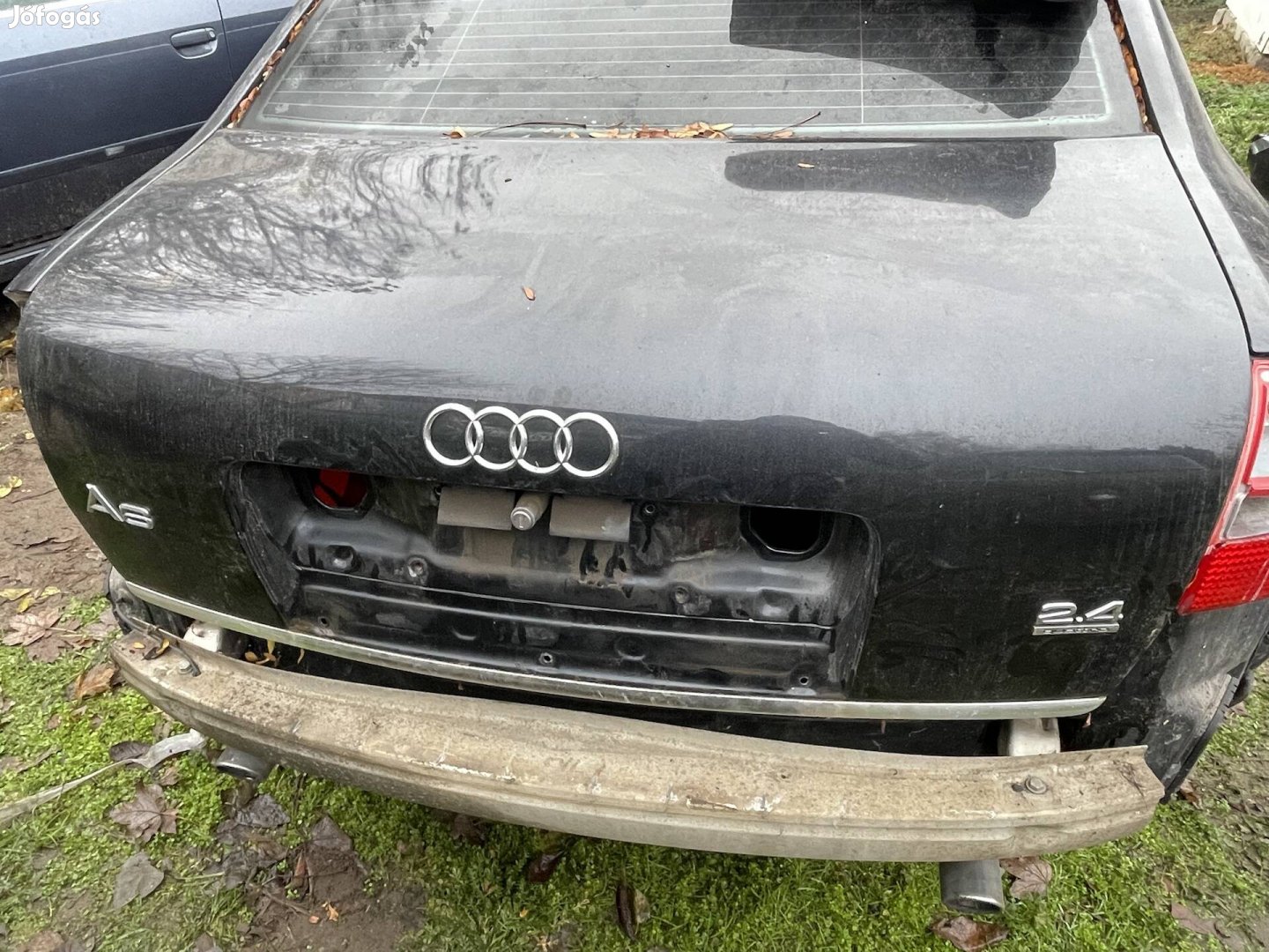 A6 c5 LY9B hibátlan csomagtér ajtó