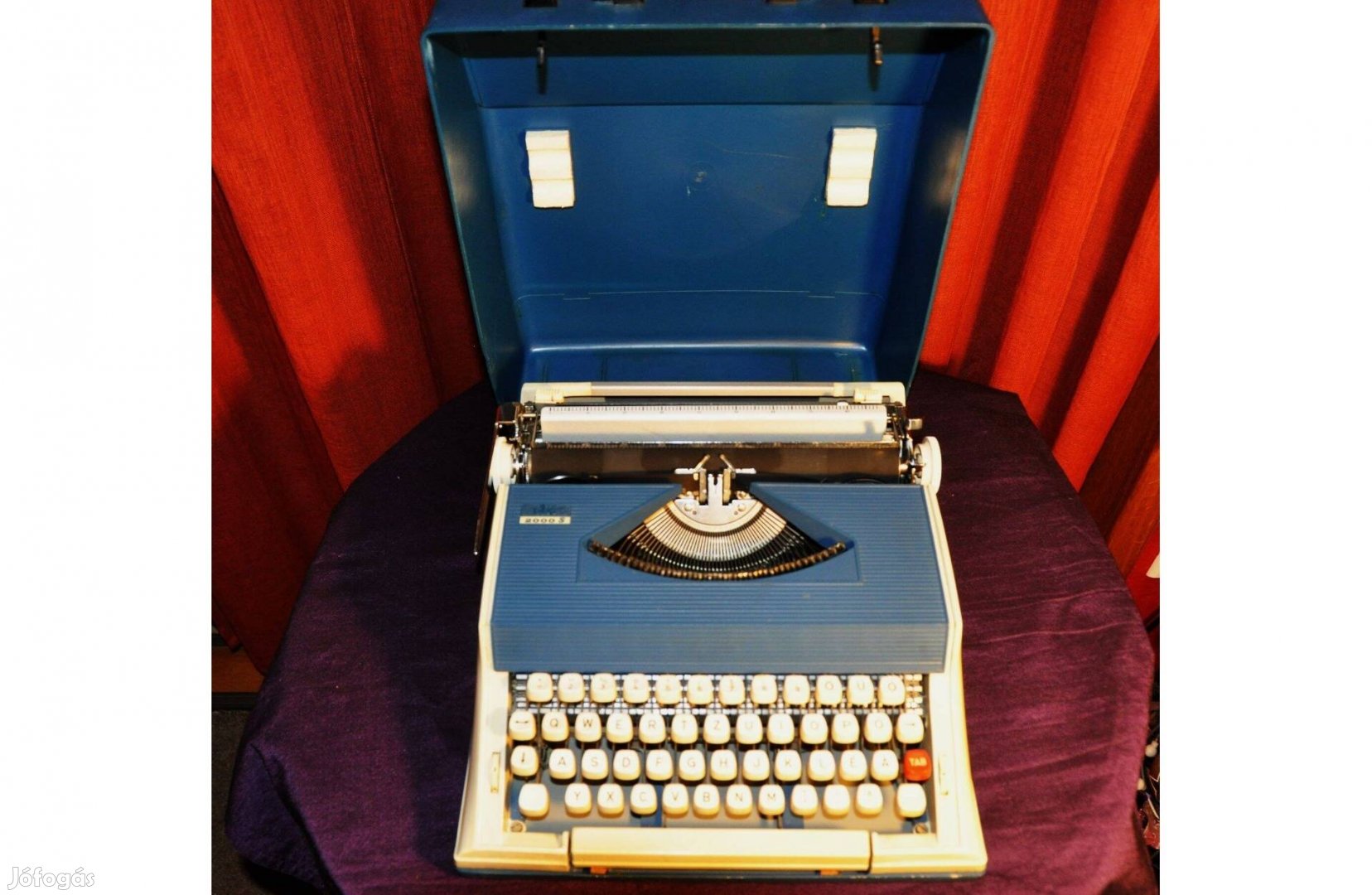 ABC 2000 retro írógép, táskaírógép , szinte új állapotban