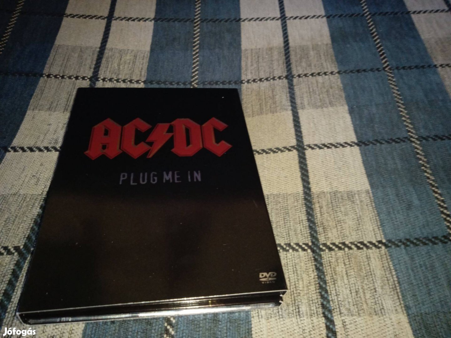 AC DC Plug ME IN 2DVD