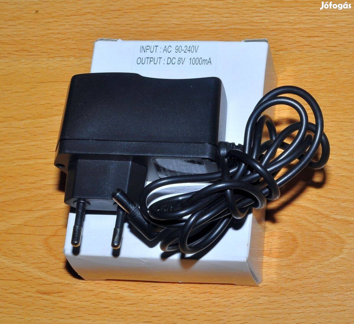 AC DC adapter 8V 1000mA