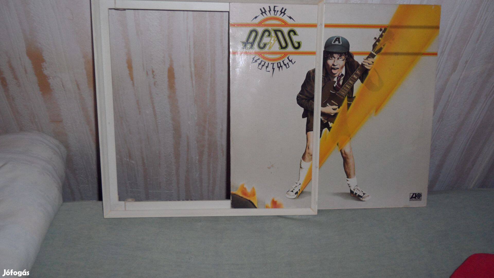 AC/DC első Vinyl LP lemeze 1976-ból High Voltage nem után gyártott !