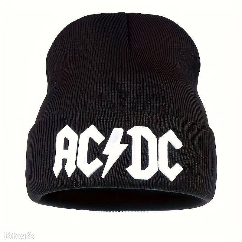 AC/DC kötött fekete sapka + kitűző - új