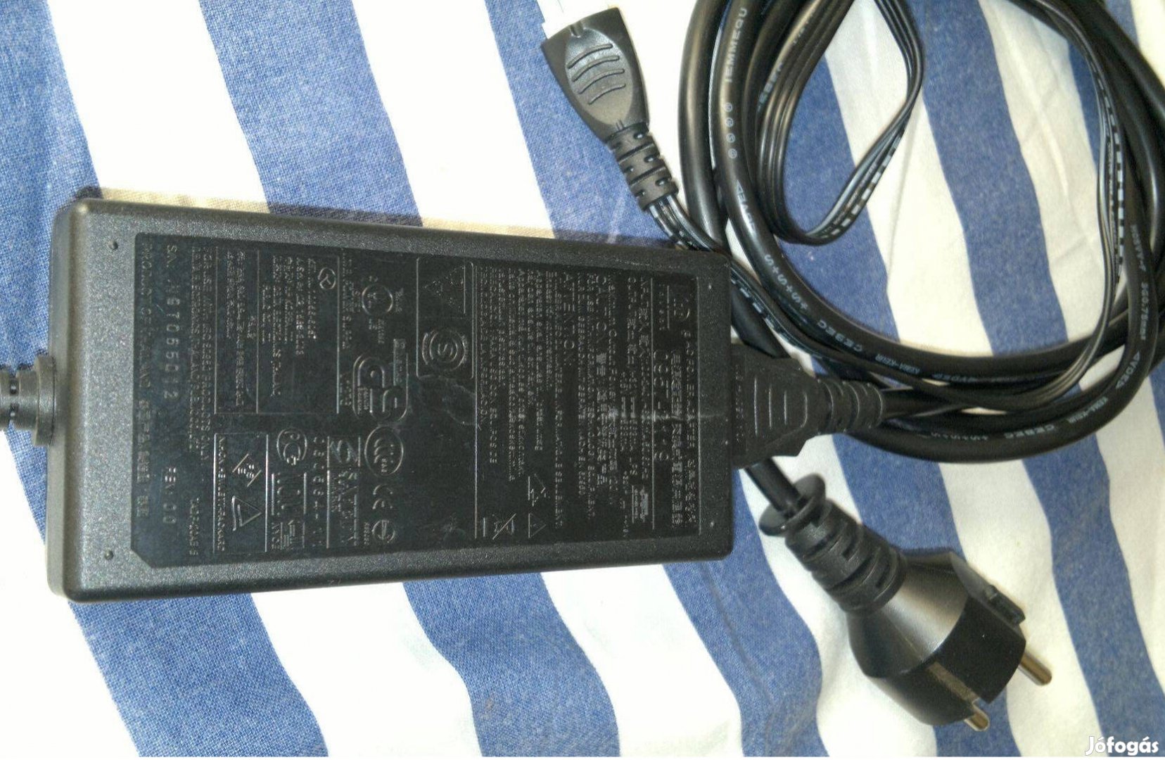 AC Power Adapter 0957-2119 +hálózati zsinórral