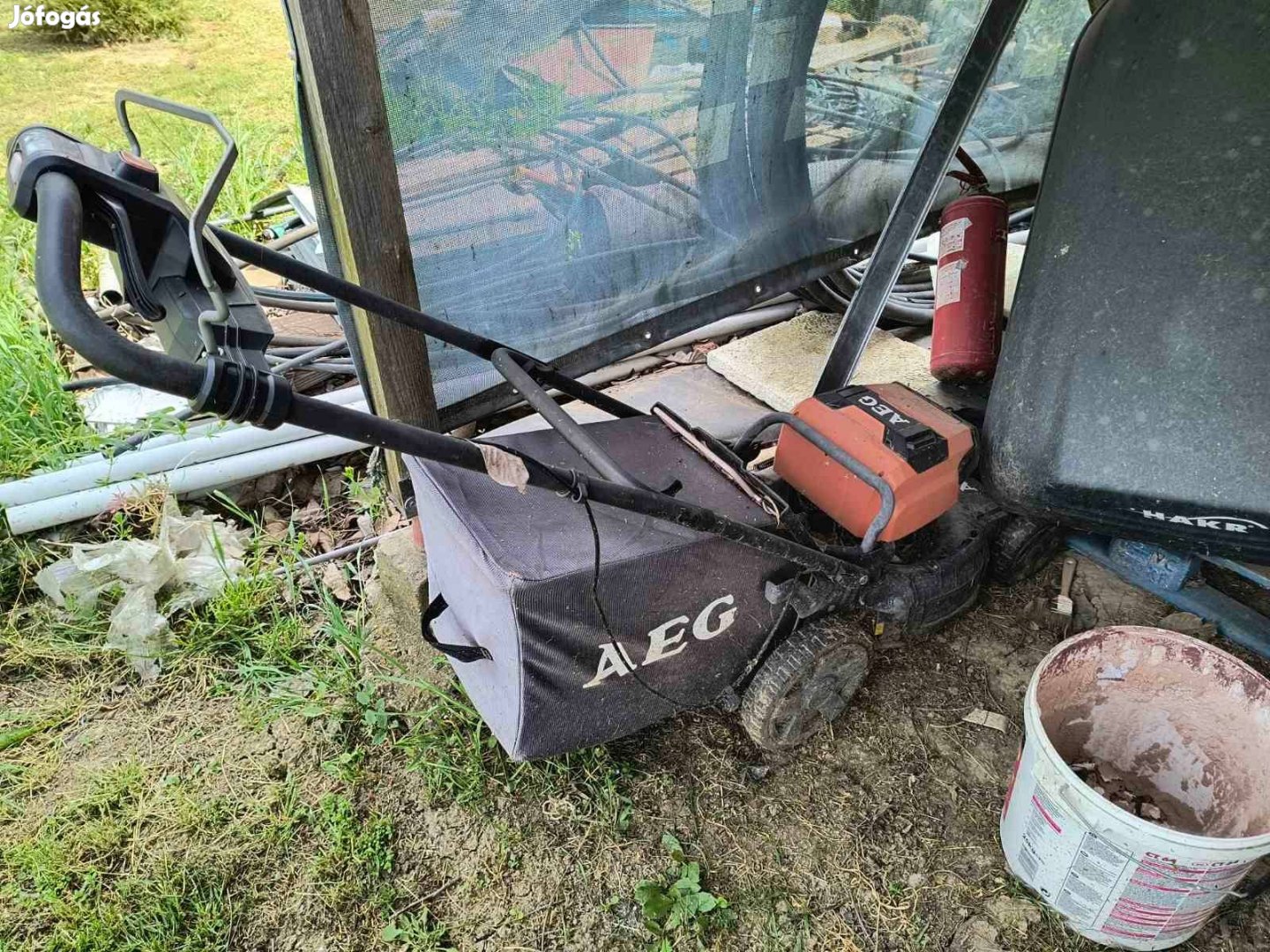 AEG Akkus Fűnyíró, Fűkasza, Láncfűrész töltővel akkumlátorral