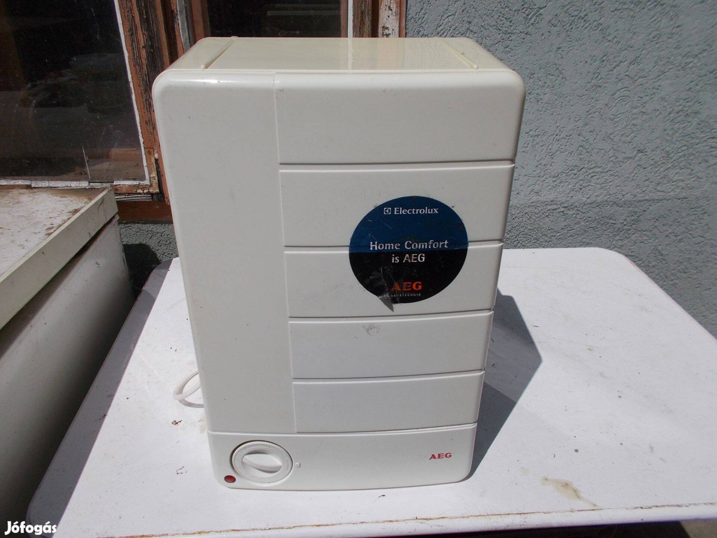 AEG Home Comfort Ewh 10 10 literes tárolós mini bojler