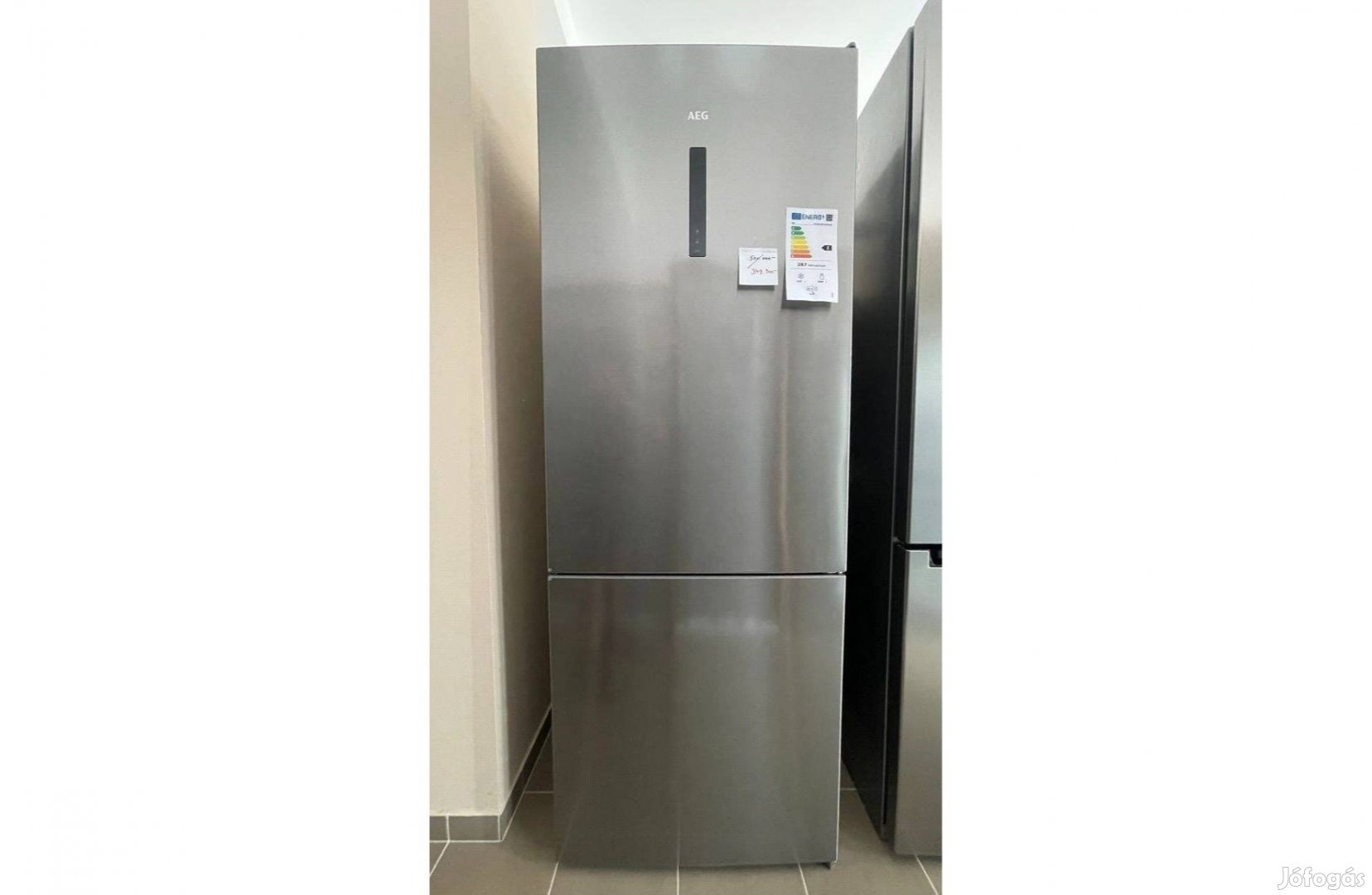 AEG RCB646E3MX Inverteres Nofrost hűtőszekrény, A++,461L,(500e.helyet