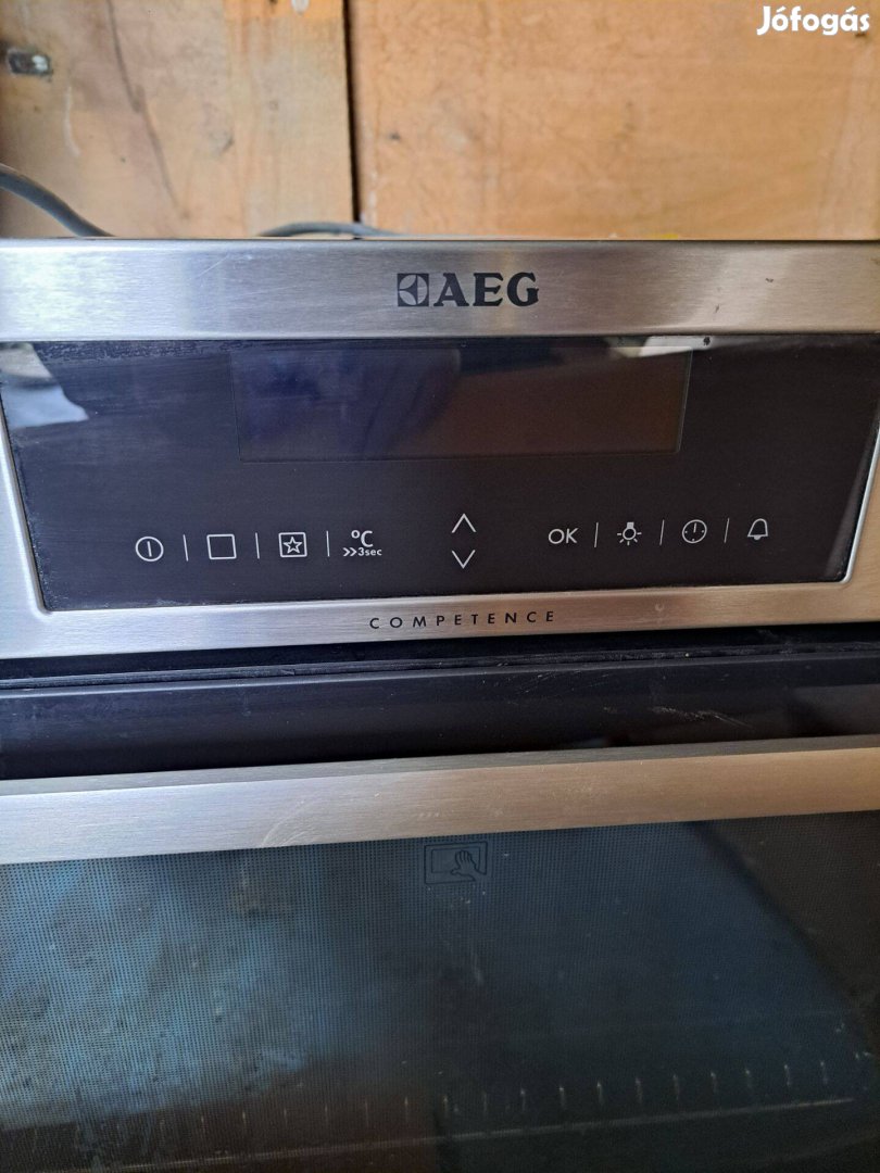 AEG beépíthető sütő