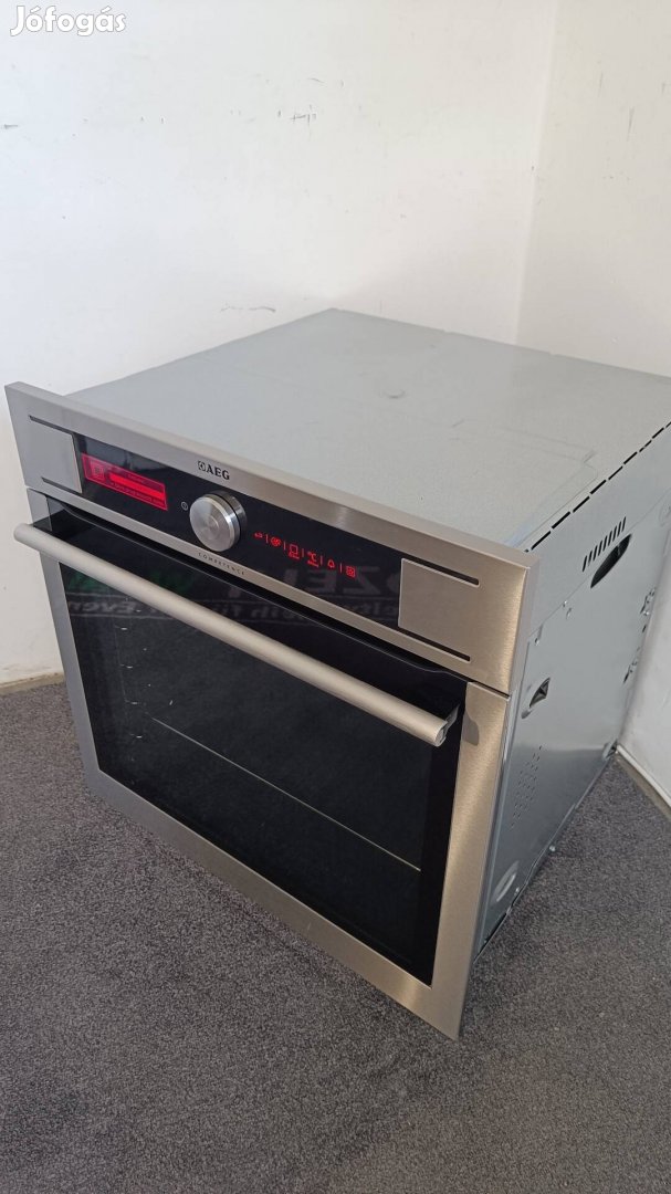 AEG beépíthető sütő BP9304151M újszerű állapotú