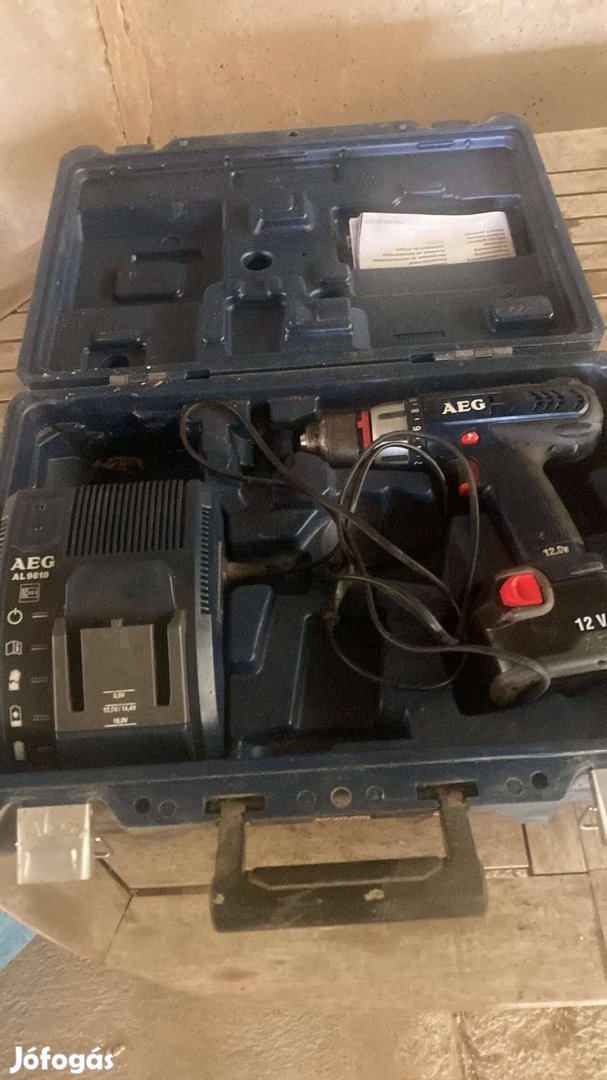 AEG ipari akkumulátoros csavarozó kofferben!