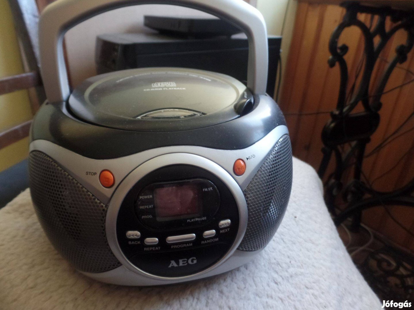 AEG stereorádió CD-vel
