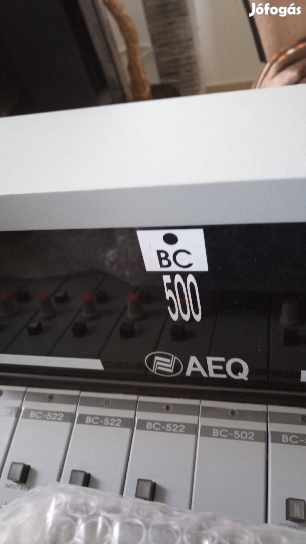 AEQ BC500 keverőpult