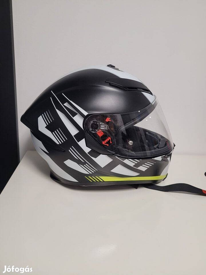 AGV K5 motoros bukósisak