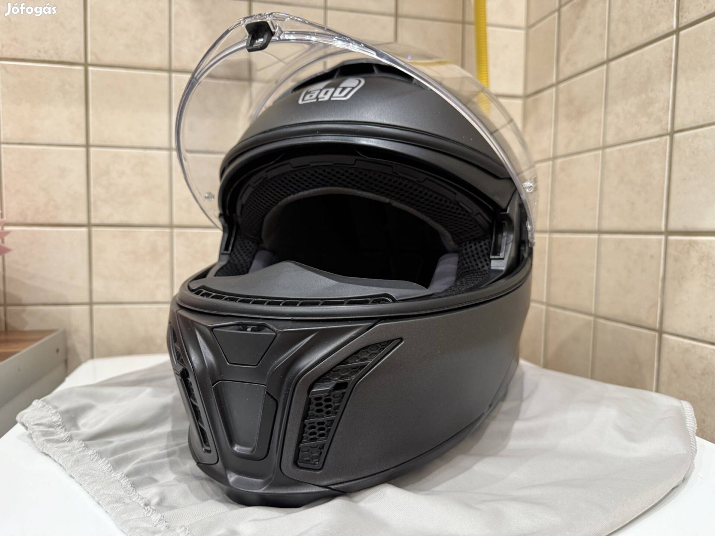 AGV Tourmodular felnyitható bukósisak