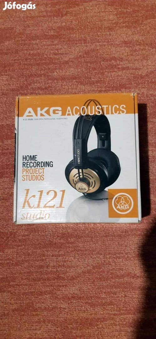 AKG K121 Stúdió fejhallgató