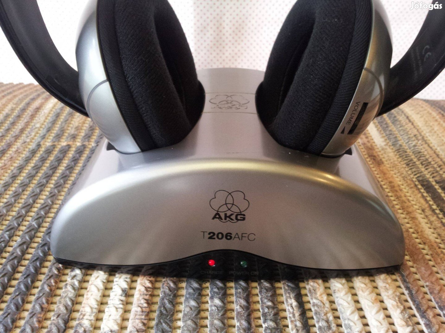 AKG K206AFC vezeték nélküli fejhallgató