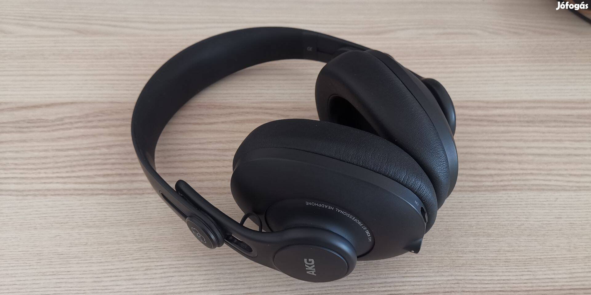 AKG K361 BT fejhallgató