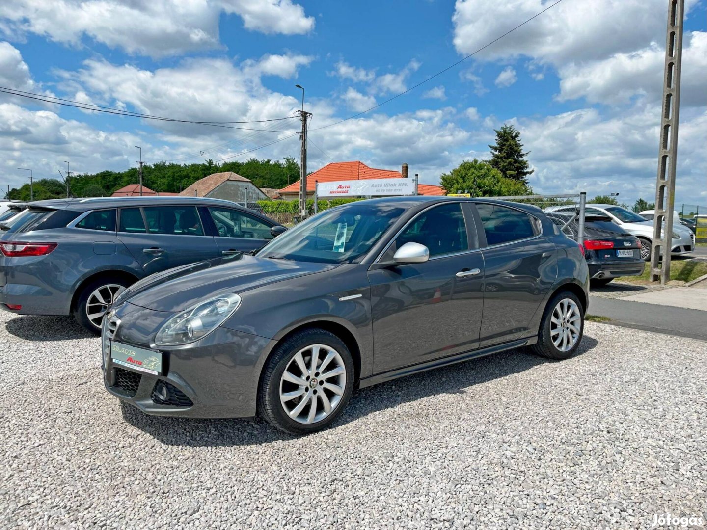 ALFA Romeo Giulietta 2.0 Jtdm-2 Distinctive Gyá...