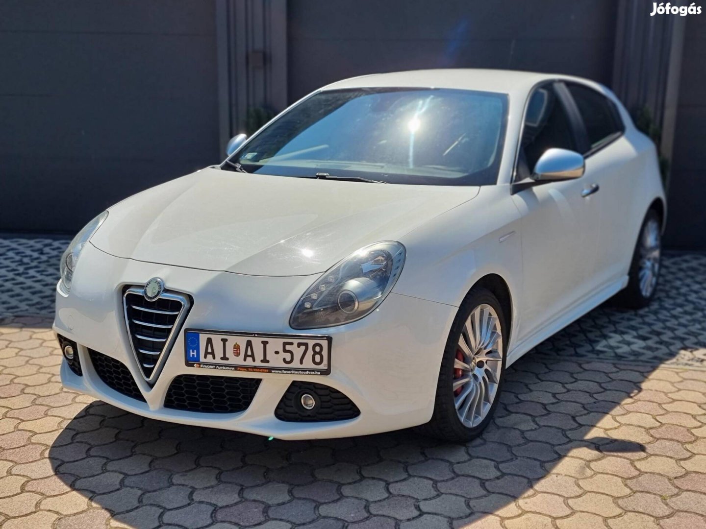 ALFA Romeo Giulietta 2.0 Jtdm-2 Distinctive Gyö...