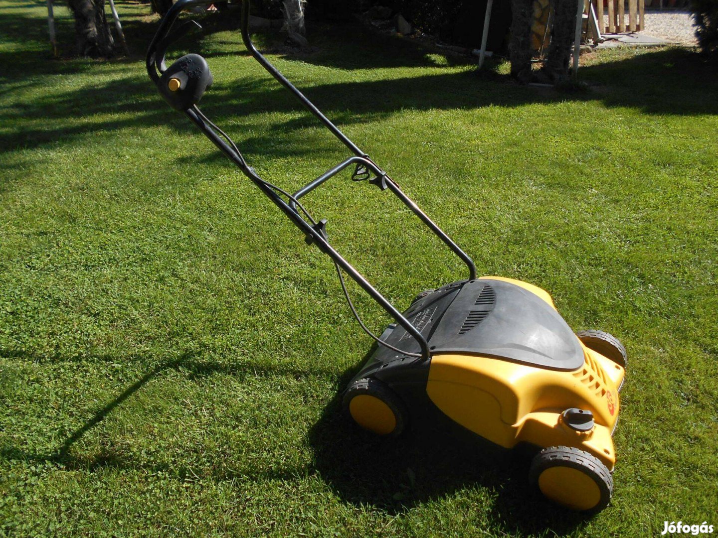 AL-KO késes gyepszellőztető